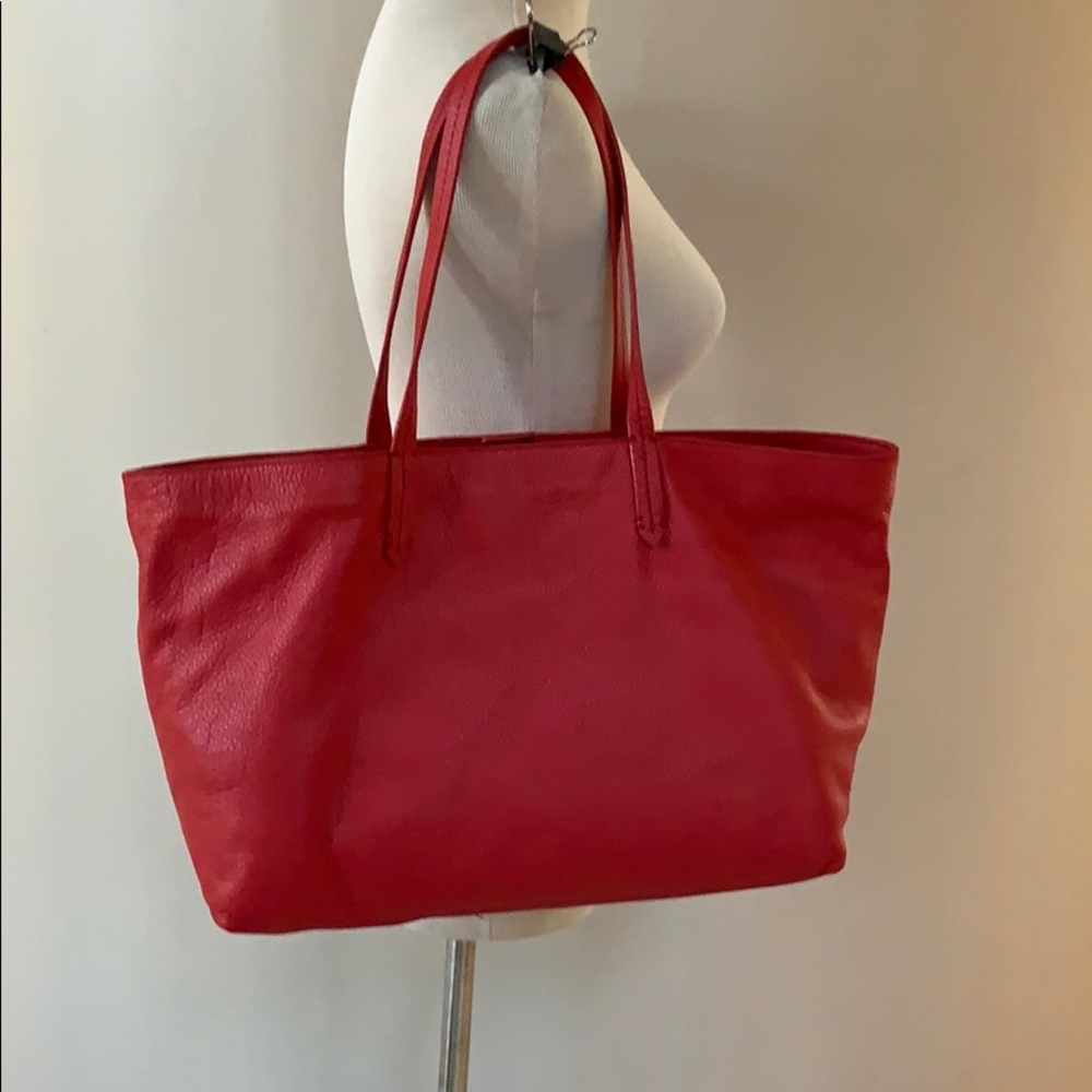 SOLD Brooks Brothers NWT Red Leather Tote. - Picture 2 of 9